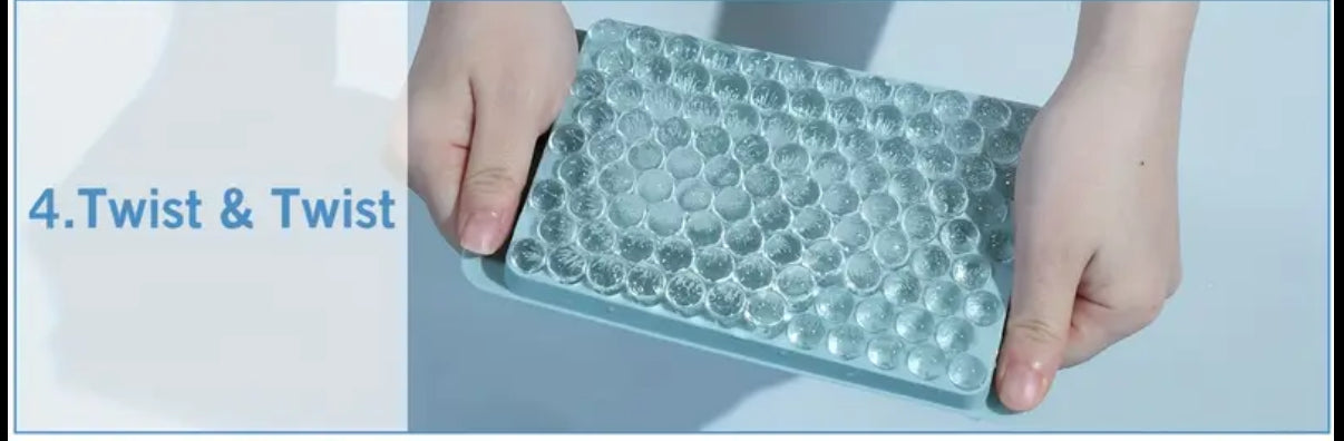 Mini Ice Cube Tray with Lid – Easy-Release Silicone Ice Mold for Drinks & Baby Food