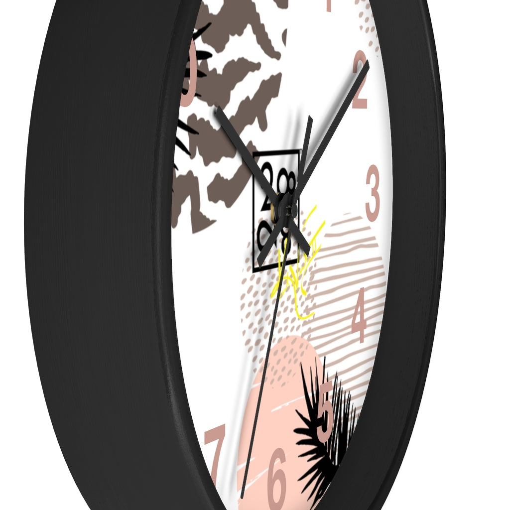 2882Time™ Wild Animal Split Decision Geometric Clock