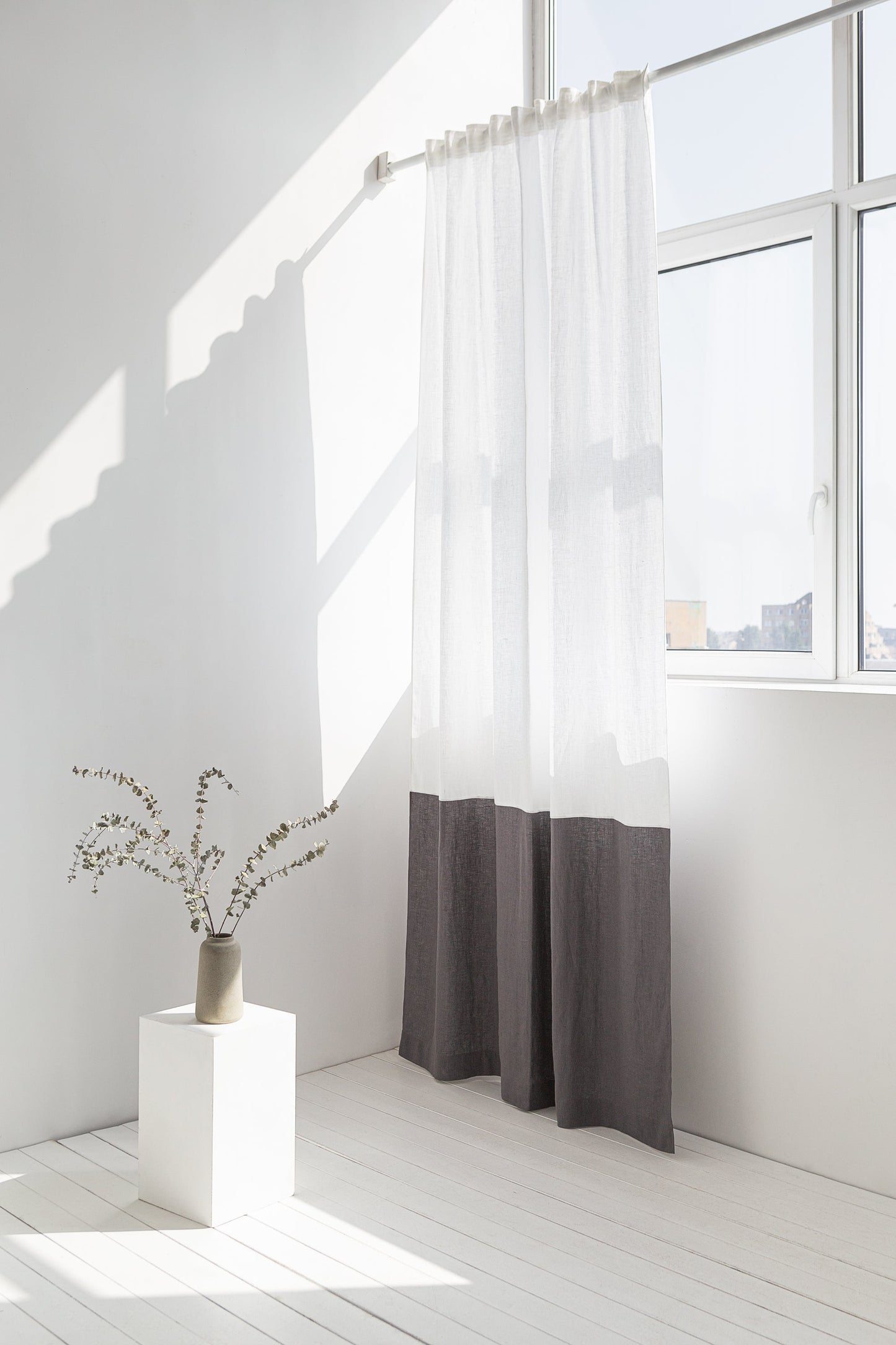 Two-Colored Linen Curtain & Drape with Multifunctional Tape in Snow