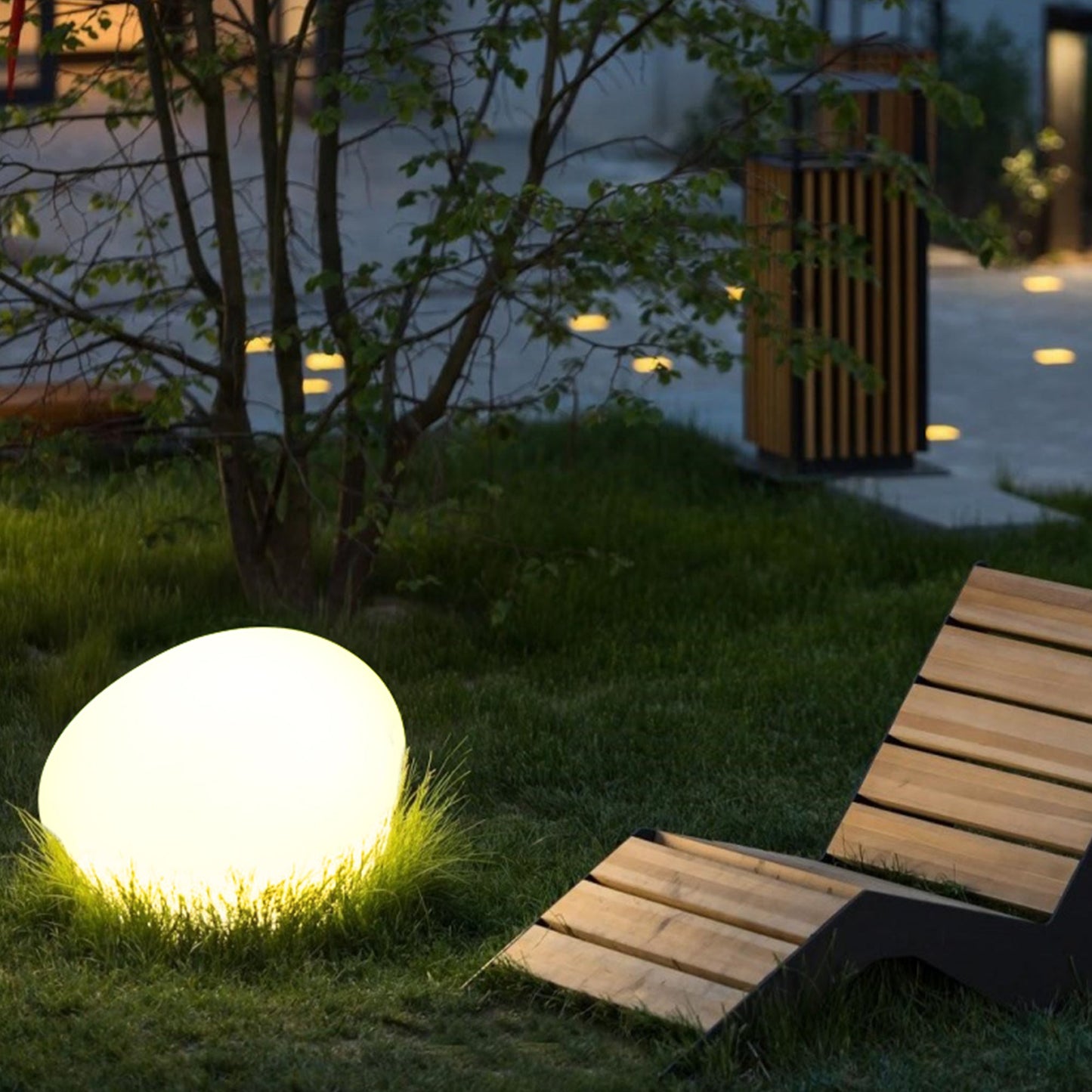 Solar Cobblestone Outdoor Light