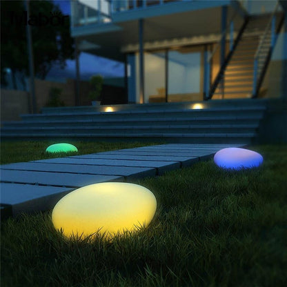 Solar Cobblestone Outdoor Light