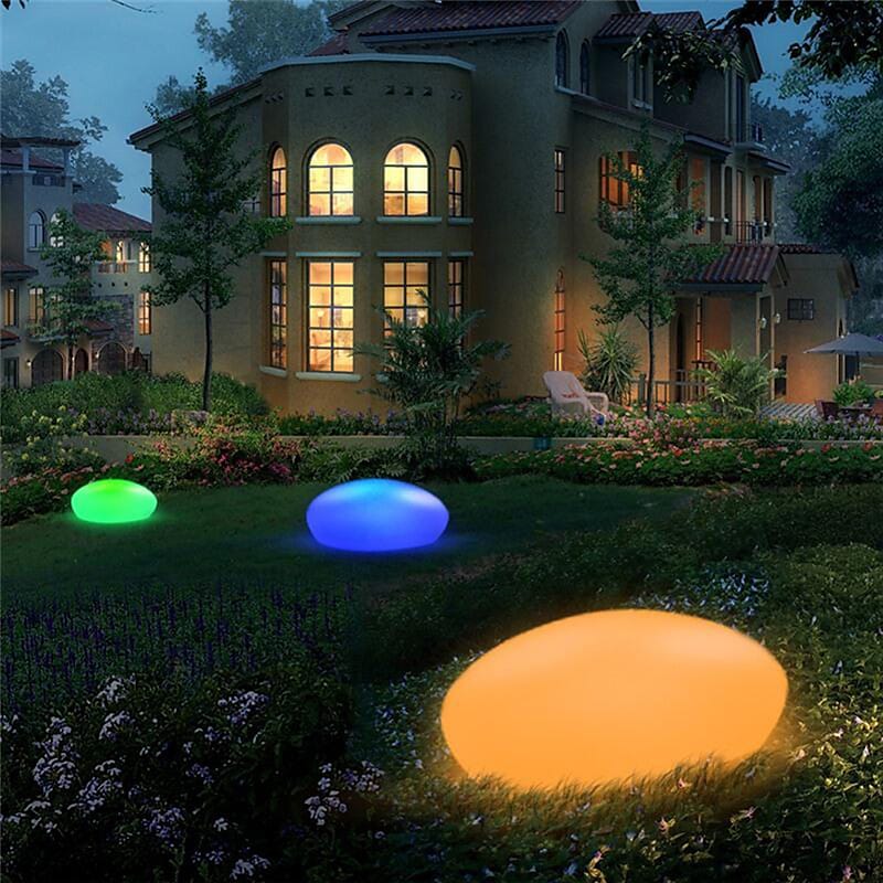 Solar Cobblestone Outdoor Light